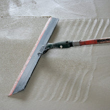 Load image into Gallery viewer, KT 22in. Squeegee Trowel

